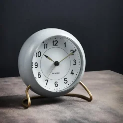 Arne Jacobsen Wecker Station Grau Weiß- Uhren & Wetterstationen