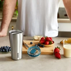 Black+Blum Travel Isolierbecher Ocean 600 ml- Unterwegs