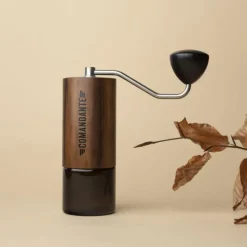 Comandante Kaffeemühle C40 MK4 Nitro Blade Liquid Amber- Kaffee & Tee