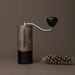Comandante Kaffeemühle C40 MK4 Nitro Blade Virginia Walnut- Kaffee & Tee
