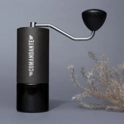 Comandante Kaffeemühle C40 MK4 Nitro Blade Copper Mountain- Kaffee & Tee