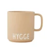Design Letters Favourite Cup mit Henkel Hygge Beige- Geschirr (3)