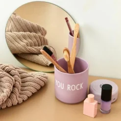Design Letters Favourite Cup You Rock Lavendel- Geschirr (3)