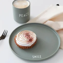 Design Letters Favourite Cup Peace- Geschirr (3)