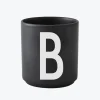 Design Letters Schwarzer Porzellanbecher B- Geschirr (3)
