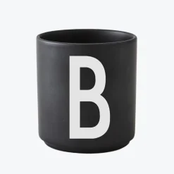 Design Letters Schwarzer Porzellanbecher B- Geschirr (3)