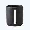 Design Letters Schwarzer Porzellanbecher I- Geschirr (3)