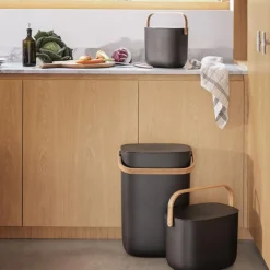 eva solo Reflect Doppel-Abfallsortierbehälter 16 l- Aufbewahrung (3)