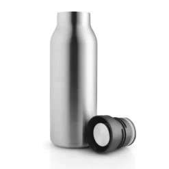 eva solo Urban Isolierflasche Black- Unterwegs