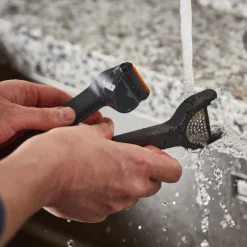 Fiskars Functional Form Küchenhelfer Knoblauchpresse- Küchenhelfer