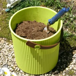 Hachiman Omnioutil Eimer S Vivid Grün 8 l- Wohnaccessoires