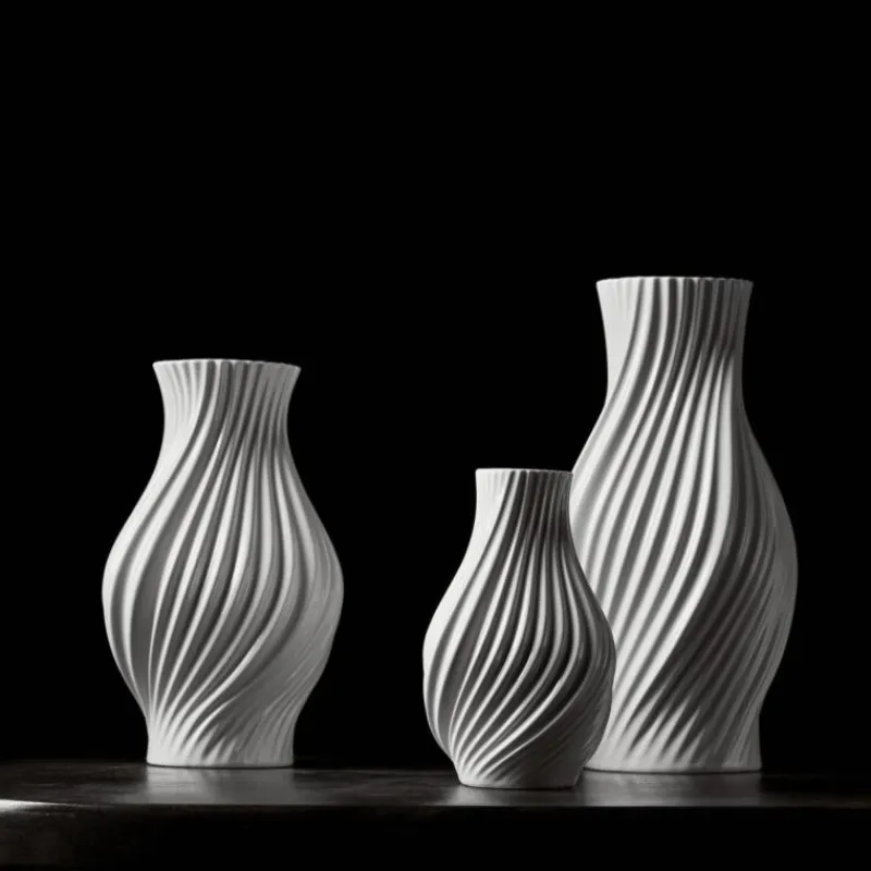 Lyngby Vase Twist 31 cm- Vasen