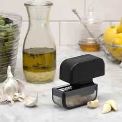 Microplane Knoblauchschneider- Küchenhelfer