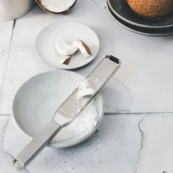 Microplane New Professional Zester- Küchenhelfer