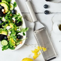 Microplane New Professional Reibe Fein- Küchenhelfer