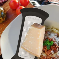 Microplane Schüsselreibe Fein- Küchenhelfer