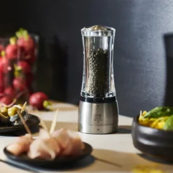 Peugeot Daman Pfeffermühle Edelstahl Acryl U´Select 16 cm- Küchenhelfer