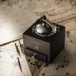 Peugeot Le Moulin D'olivier Roellinger Pfeffer-/Gewürzmühle Schokolade 13 cm- Küchenhelfer