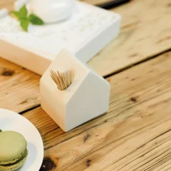 Räder Zahnstocherhaus- Aufbewahrung (3)