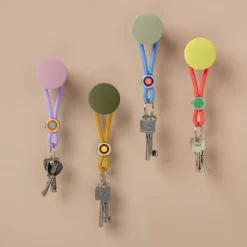 REMEMBER Schlüsselanhänger Ringo Rot- Unterwegs