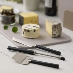 Rosti Emma Käsehobel Schwarz- Küchenhelfer