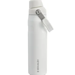 Stanley The Aerolight IceFlow Fast Flow Wasserflasche Frost 600 ml- Unterwegs