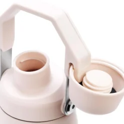 Stanley The IceFlow Fast Flow Wasserflasche Rose Quartz 700 ml- Unterwegs