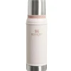 Stanley The Legendary Classic Bottle Rose Quarz 750 ml- Unterwegs