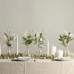 Uyuni Echtwachs-LED-Stumpenkerze Breit Nordic White Smooth 20,3 cm- Kerzen